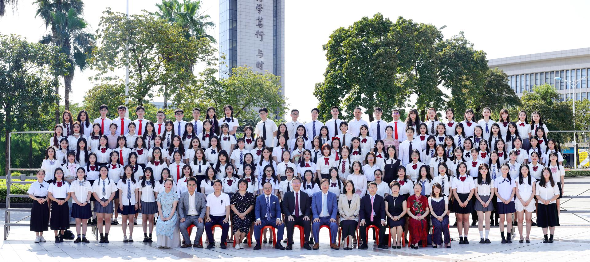 91国产-91直播-国产网站
2023届校友毕业合影
