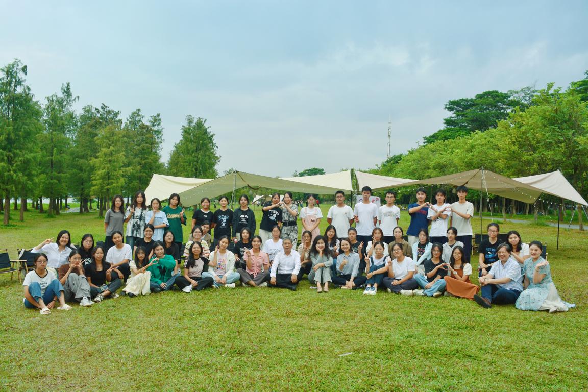 珠江岸畔,“第一班主任”与马院学子话思政